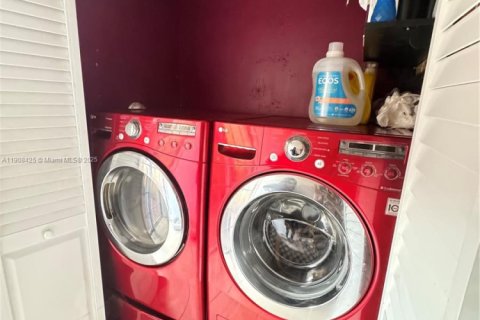 Adosado en alquiler en Coral Springs, Florida, 3 dormitorios, 139.35 m2 № 1967905 - foto 8