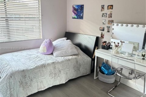 Adosado en alquiler en Coral Springs, Florida, 3 dormitorios, 139.35 m2 № 1967905 - foto 22