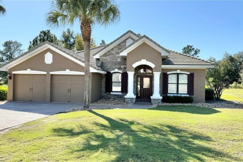 Villa ou maison à Dunnellon, Floride 3 chambres, 182.37 m2 № 2298709