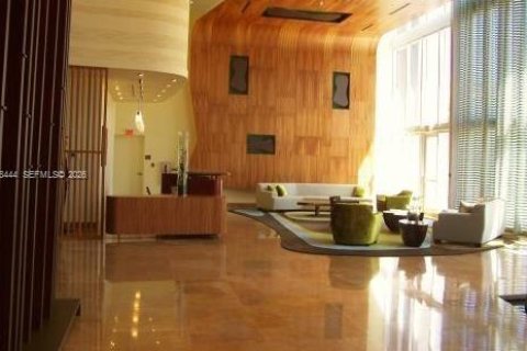 Condo in Miami, Florida  № 2042183 - photo 3