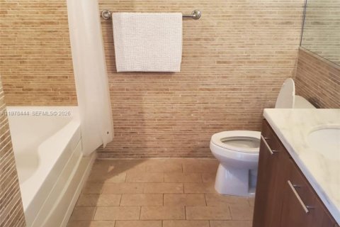 Condo in Miami, Florida  № 2042183 - photo 12