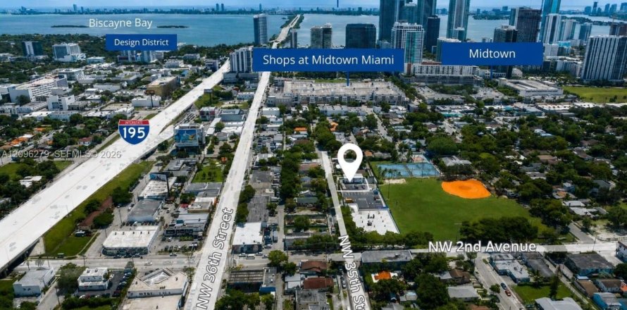 House in Miami, Florida 3 bedrooms № 2387968