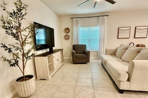 Villa ou maison à vendre à Haines City, Floride: 4 chambres, 160.63 m2 № 2297086 - photo 16