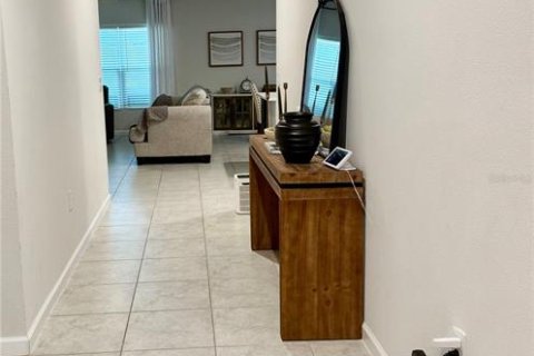 Villa ou maison à vendre à Haines City, Floride: 4 chambres, 160.63 m2 № 2297086 - photo 5