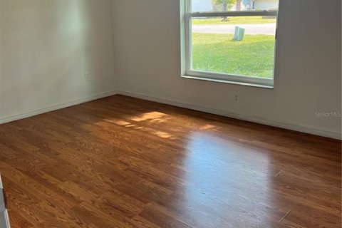 Casa en venta en Ocala, Florida, 5 dormitorios, 191.66 m2 № 1720996 - foto 8