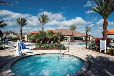 Villa ou maison à vendre à Clermont, Floride: 2 chambres № 2004788 - photo 16