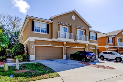 Townhouse in New Port Richey, Florida 3 bedrooms, 154.4 sq.m. № 1533494 - photo 2