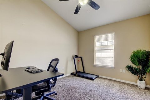 Townhouse in New Port Richey, Florida 3 bedrooms, 154.4 sq.m. № 1533494 - photo 20