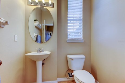 Townhouse in New Port Richey, Florida 3 bedrooms, 154.4 sq.m. № 1533494 - photo 14