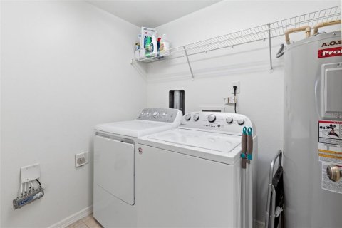 Condominio en venta en Largo, Florida, 3 dormitorios, 146.41 m2 № 2102776 - foto 9