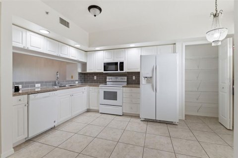Condominio en venta en Largo, Florida, 3 dormitorios, 146.41 m2 № 2102776 - foto 2