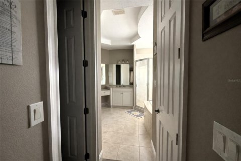 Villa ou maison à vendre à Weeki Wachee, Floride: 3 chambres, 152.73 m2 № 2388645 - photo 21