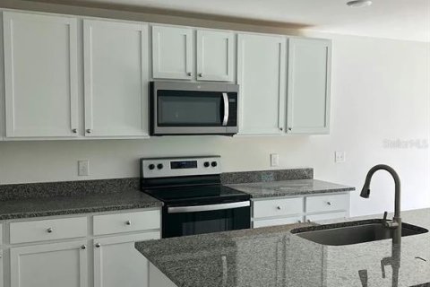 Casa en alquiler en North Port, Florida, 3 dormitorios, 124.86 m2 № 1900275 - foto 7