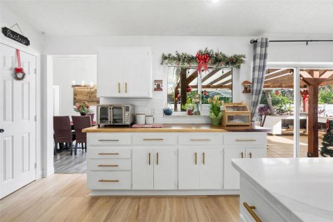 Casa en venta en Tampa, Florida, 3 dormitorios, 170.75 m2 № 2091950 - foto 12