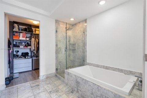 Купить кондоминиум в Майами, Флорида 3 спальни, 123.93м2, № 1966123 - фото 7