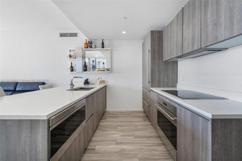 Купить кондоминиум в Майами, Флорида 3 спальни, 123.93м2, № 1966123 - фото 3