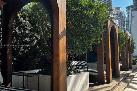 Condominio en venta en Miami, Florida, 3 dormitorios, 123.93 m2 № 1966123 - foto 19