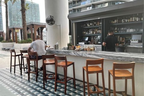 Condominio en venta en Miami, Florida, 3 dormitorios, 123.93 m2 № 1966123 - foto 21