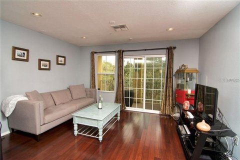 Touwnhouse à vendre à Lakewood Ranch, Floride: 2 chambres, 98.85 m2 № 2142844 - photo 7