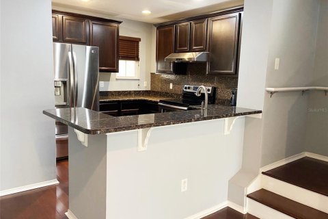 Touwnhouse à vendre à Lakewood Ranch, Floride: 2 chambres, 98.85 m2 № 2142844 - photo 11