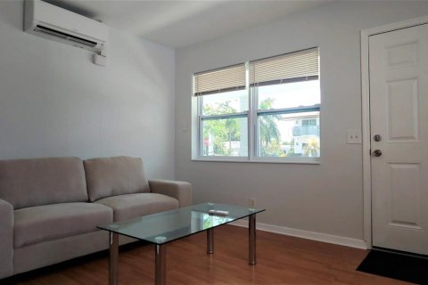 Appartement à louer à Riviera Beach, Floride: 1 chambre, 41.81 m2 № 2279024 - photo 9