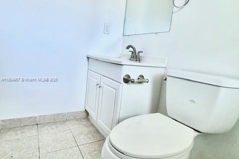 Condo in Deerfield Beach, Florida, 1 bedroom  № 1893233 - photo 14