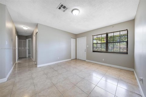 Villa ou maison à vendre à Pompano Beach, Floride: 3 chambres, 100.33 m2 № 1945955 - photo 22