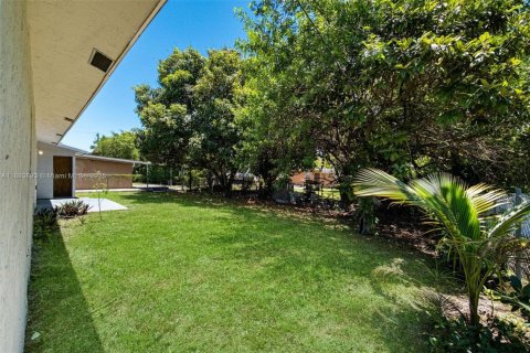 Villa ou maison à vendre à Pompano Beach, Floride: 3 chambres, 100.33 m2 № 1945955 - photo 30