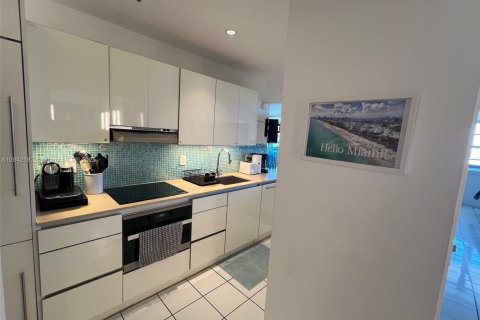 Condominio en alquiler en Miami Beach, Florida, 49.24 m2 № 2013905 - foto 20
