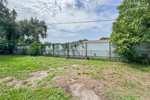 Villa ou maison à louer à Tampa, Floride: 4 chambres, 154.59 m2 № 2415278 - photo 18
