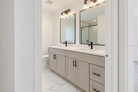 Immobilier commercial à vendre à Ocala, Floride: 12 chambres, 422.52 m2 № 2399133 - photo 13