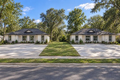 Immobilier commercial à vendre à Ocala, Floride: 12 chambres, 422.52 m2 № 2399133 - photo 5