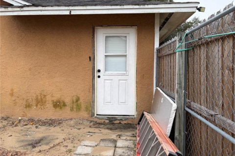 House in Orlando, Florida 3 bedrooms, 109.62 sq.m. № 2149506 - photo 4