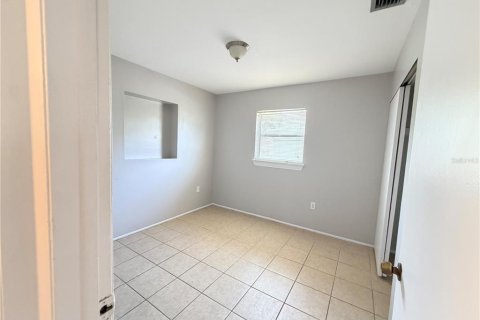 Casa en alquiler en Sarasota, Florida, 4 dormitorios, 102.56 m2 № 2237731 - foto 8