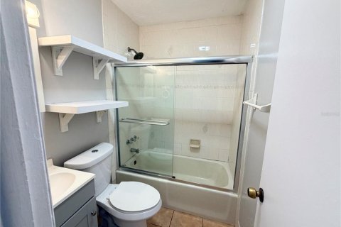 Casa en alquiler en Sarasota, Florida, 4 dormitorios, 102.56 m2 № 2237731 - foto 7