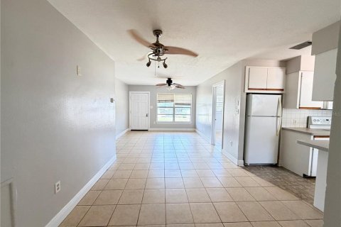 Casa en alquiler en Sarasota, Florida, 4 dormitorios, 102.56 m2 № 2237731 - foto 4