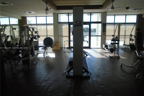 Copropriété à louer à Miami Beach, Floride: 2 chambres, 123.19 m2 № 1998373 - photo 9