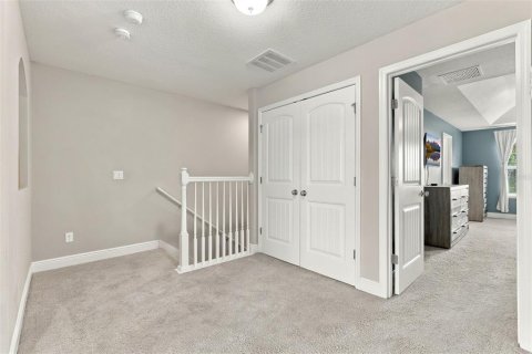 Touwnhouse à vendre à Orlando, Floride: 3 chambres, 212 m2 № 2411441 - photo 28