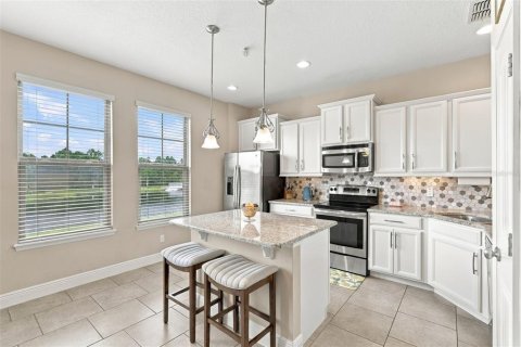 Touwnhouse à vendre à Orlando, Floride: 3 chambres, 212 m2 № 2411441 - photo 24