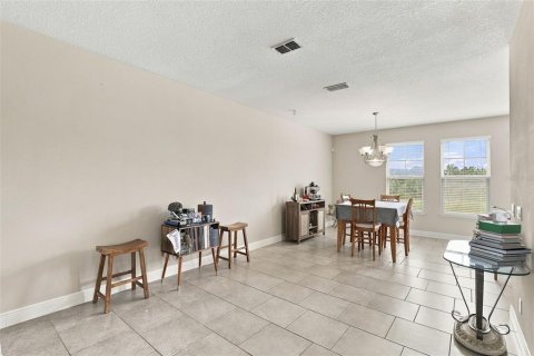 Touwnhouse à vendre à Orlando, Floride: 3 chambres, 212 m2 № 2411441 - photo 19