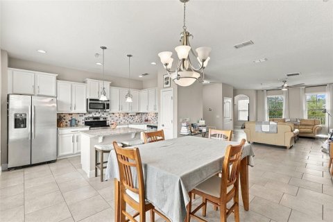 Touwnhouse à vendre à Orlando, Floride: 3 chambres, 212 m2 № 2411441 - photo 22