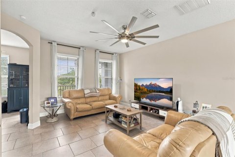 Touwnhouse à vendre à Orlando, Floride: 3 chambres, 212 m2 № 2411441 - photo 15