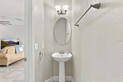 Touwnhouse à vendre à Orlando, Floride: 3 chambres, 212 m2 № 2411441 - photo 27