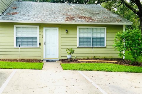 Casa en alquiler en Brandon, Florida, 2 dormitorios, 80.82 m2 № 1899899 - foto 2