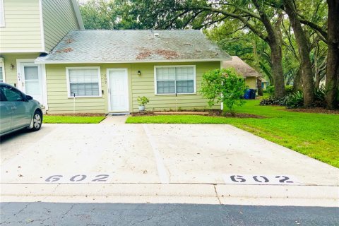 Casa en alquiler en Brandon, Florida, 2 dormitorios, 80.82 m2 № 1899899 - foto 3
