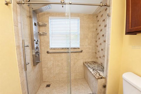 House in Spring Hill, Florida 2 bedrooms, 134.43 sq.m. № 2393715 - photo 20