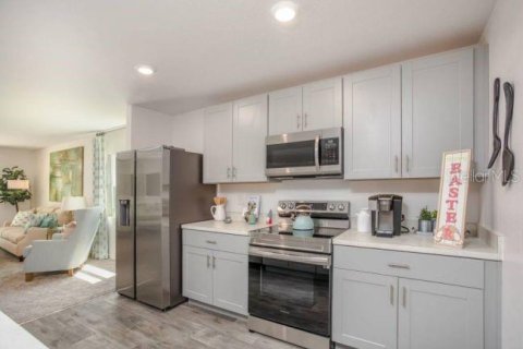 Casa en venta en Ocala, Florida, 4 dormitorios, 174.28 m2 № 1918690 - foto 6