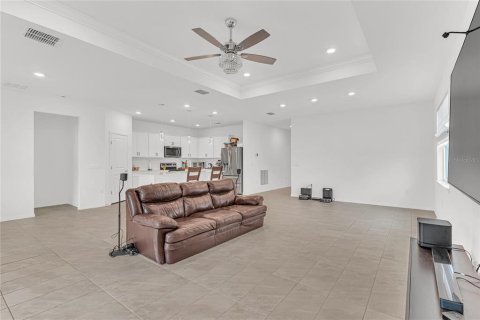 Casa en venta en Lake Alfred, Florida, 3 dormitorios, 207.17 m2 № 1680880 - foto 19