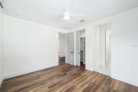 Casa en venta en Orlando, Florida, 3 dormitorios, 217.02 m2 № 1784606 - foto 18