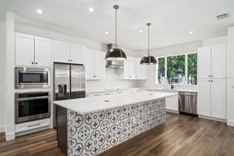 Casa en venta en Orlando, Florida, 3 dormitorios, 217.02 m2 № 1784606 - foto 7